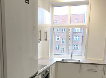 Ledig-lejlighed-Randers-koekken-Sennelsgade-10-2-tv-350x260