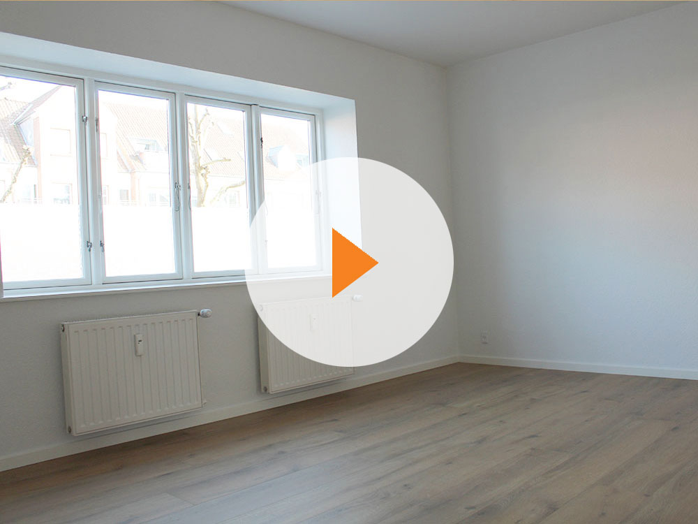 ledig-lejlighed-stue-vinduesparti-vejle-midtby-staldgaardsgade-23-st-th-Youtube